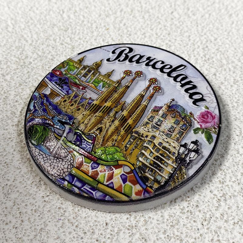 Barcelona Tourist Commemorativ - огляд і ціна Home Barcelona