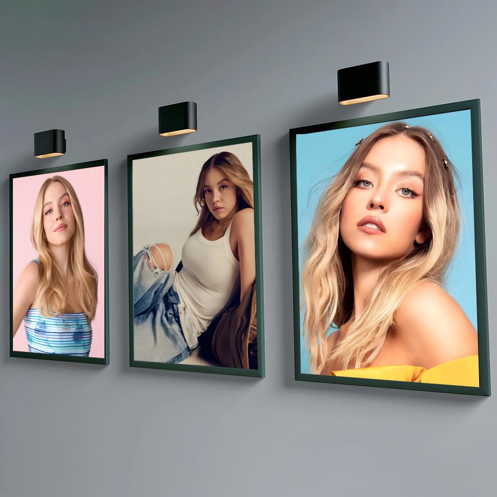 Actor S-Sydney Sweeney Poster  - огляд і ціна Home Bar Sydney